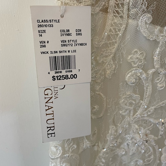 NWT Bridal Gown - Picture 5 of 7